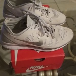 Nikes women nike free great condition